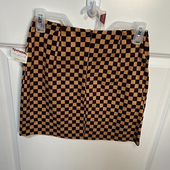 Brown and Beige Checkered Mini Skirt Size 3 NWT - Picture 2 of 2